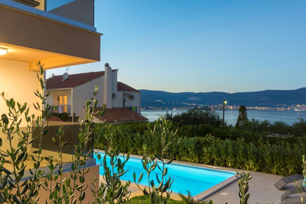 Villa Piramida تروغير المظهر الخارجي الصورة