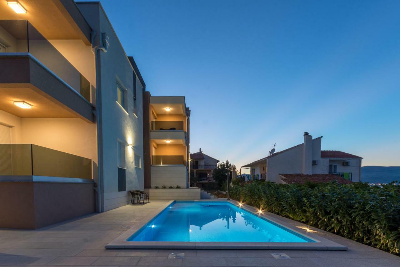 Villa Piramida تروغير المظهر الخارجي الصورة